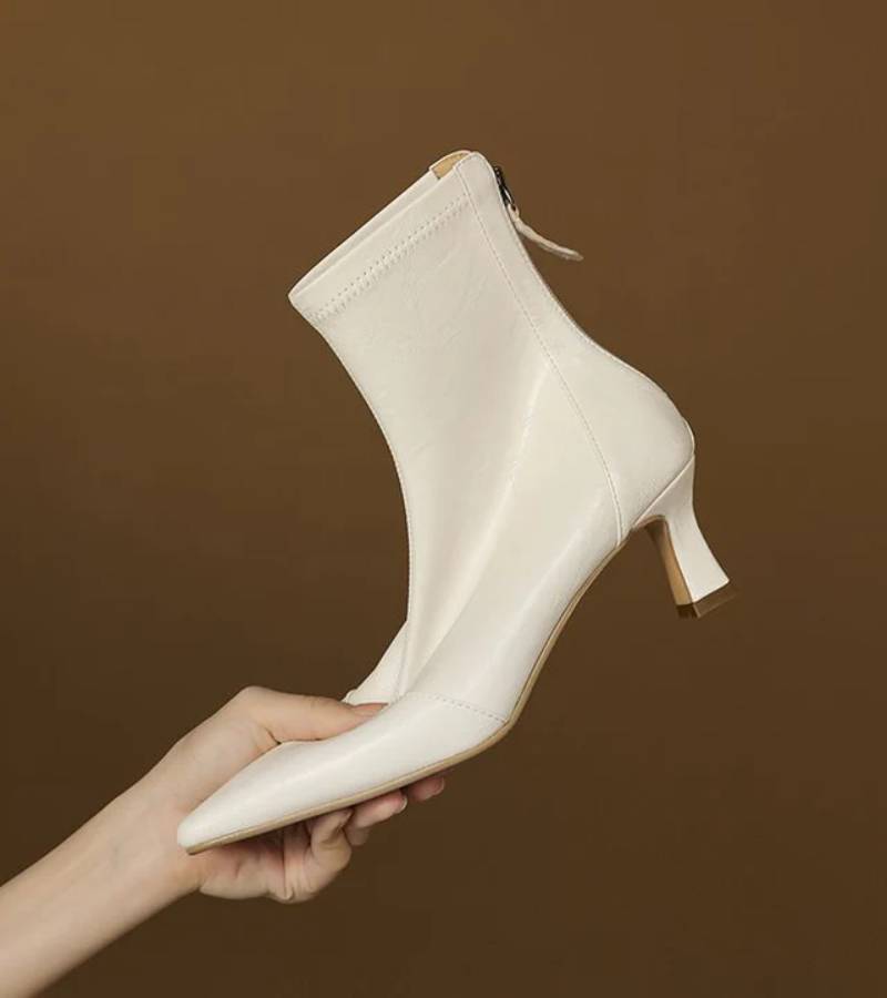 VUI Paris | Bottines en cuir à talon élégant