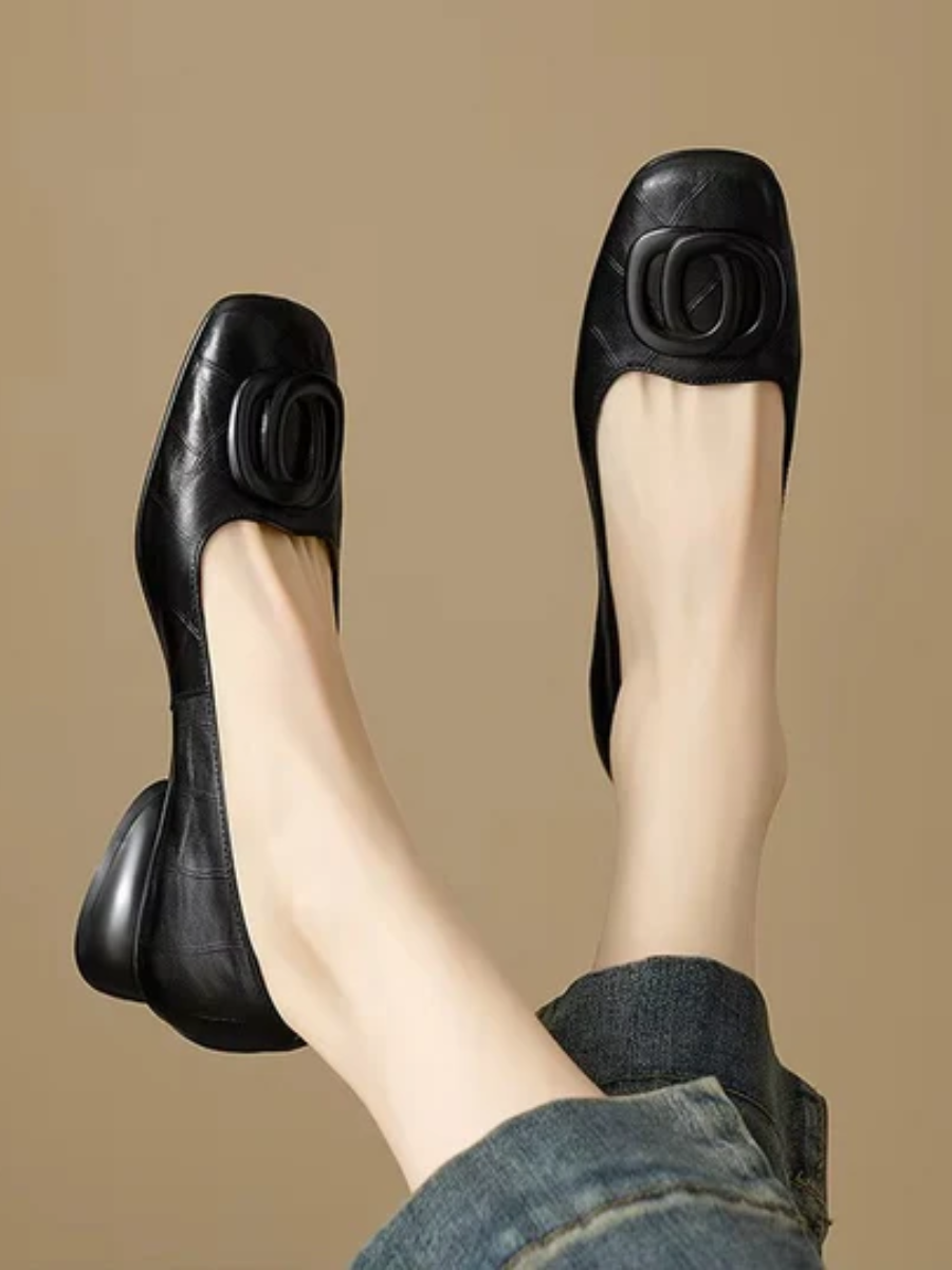 VUI Paris | Ballerines en Cuir Bout Carré Margot