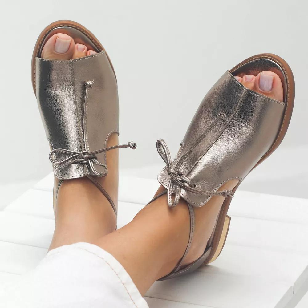 VUI Paris | Sandales Plates en Cuir Nicole