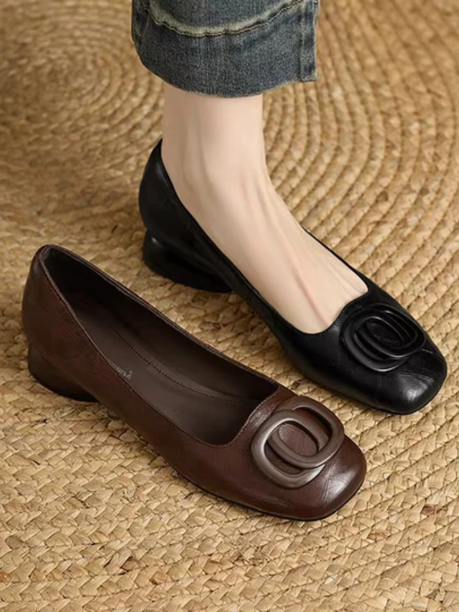 VUI Paris | Ballerines en Cuir Bout Carré Margot