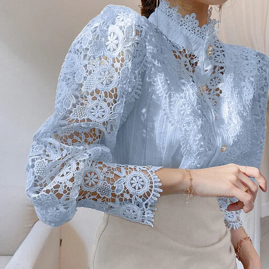 VUI Paris | Chemise à manches longues avec dentelle et détails Tove