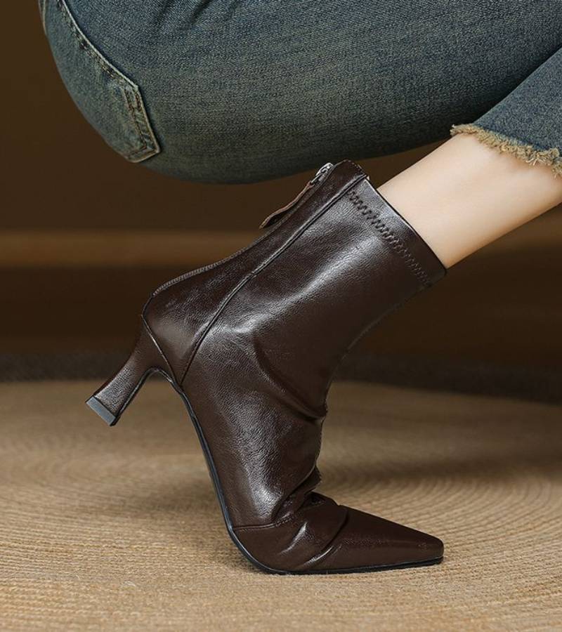 VUI Paris | Bottines en cuir à talon élégant