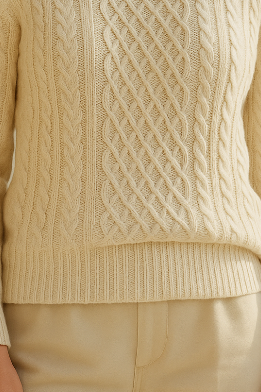 VUI Paris | PULL TORSADÉ À COL ROULÉ EN MAILLE DOUCE
