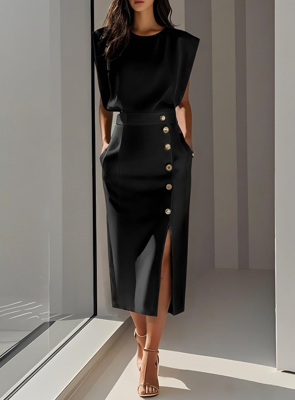 VUI Paris | ROBE MIDI AJUSTÉE AVEC BOUTONS DORÉS