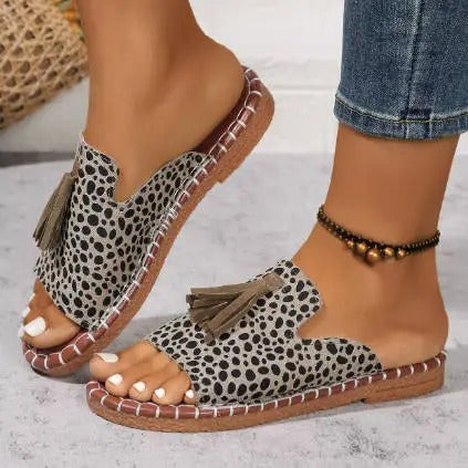 VUI Paris | Sandales Bohèmes À Pompons Nathalie