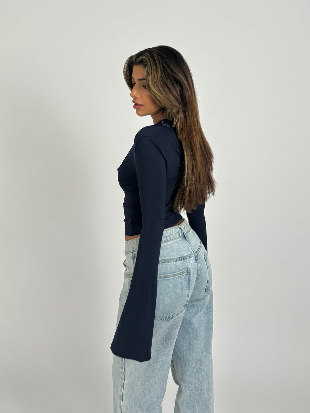 VUI Paris | NORDIQUE CHIC HAUT EN DENTELLE