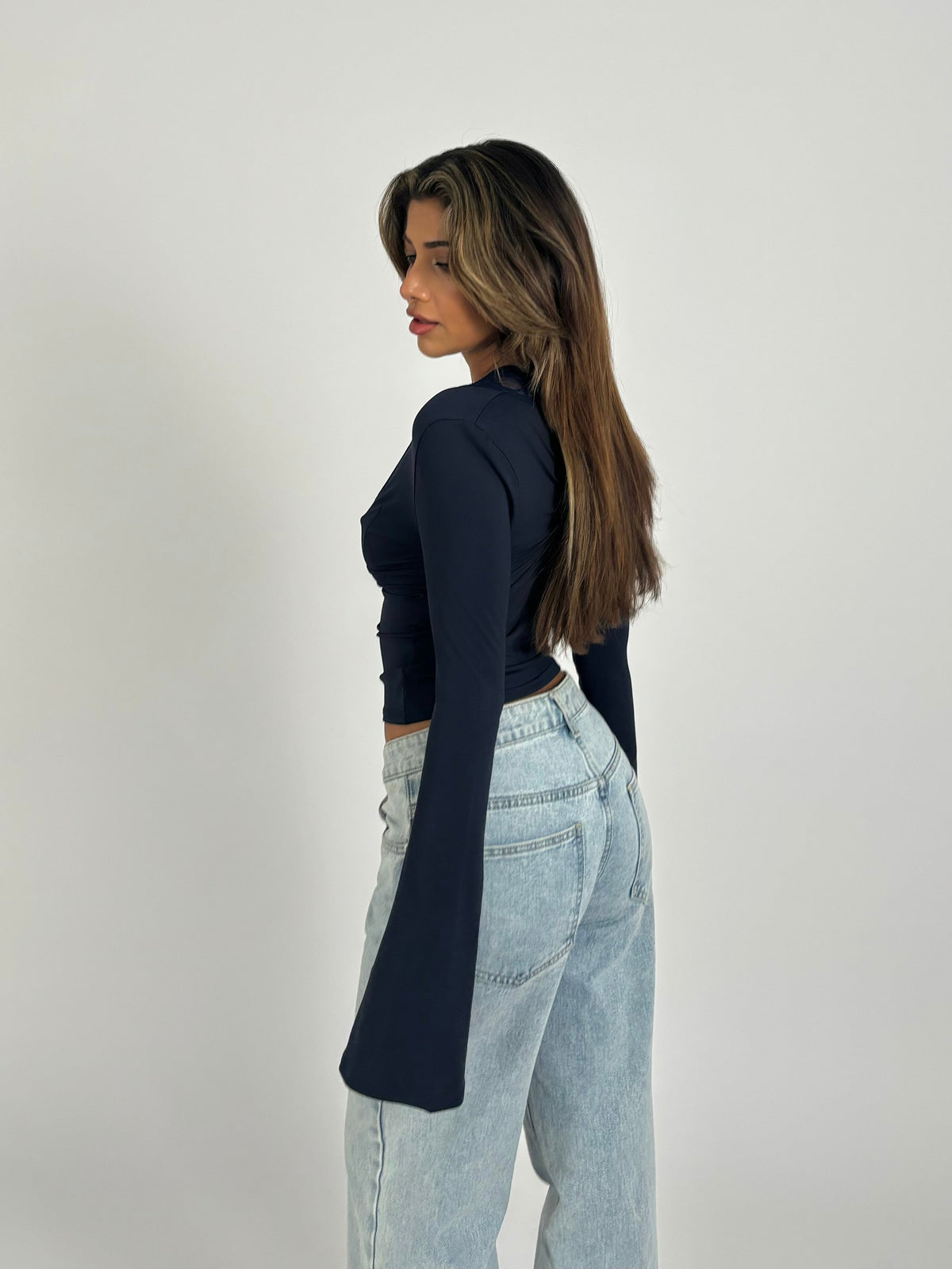 VUI Paris | NORDIQUE CHIC HAUT EN DENTELLE